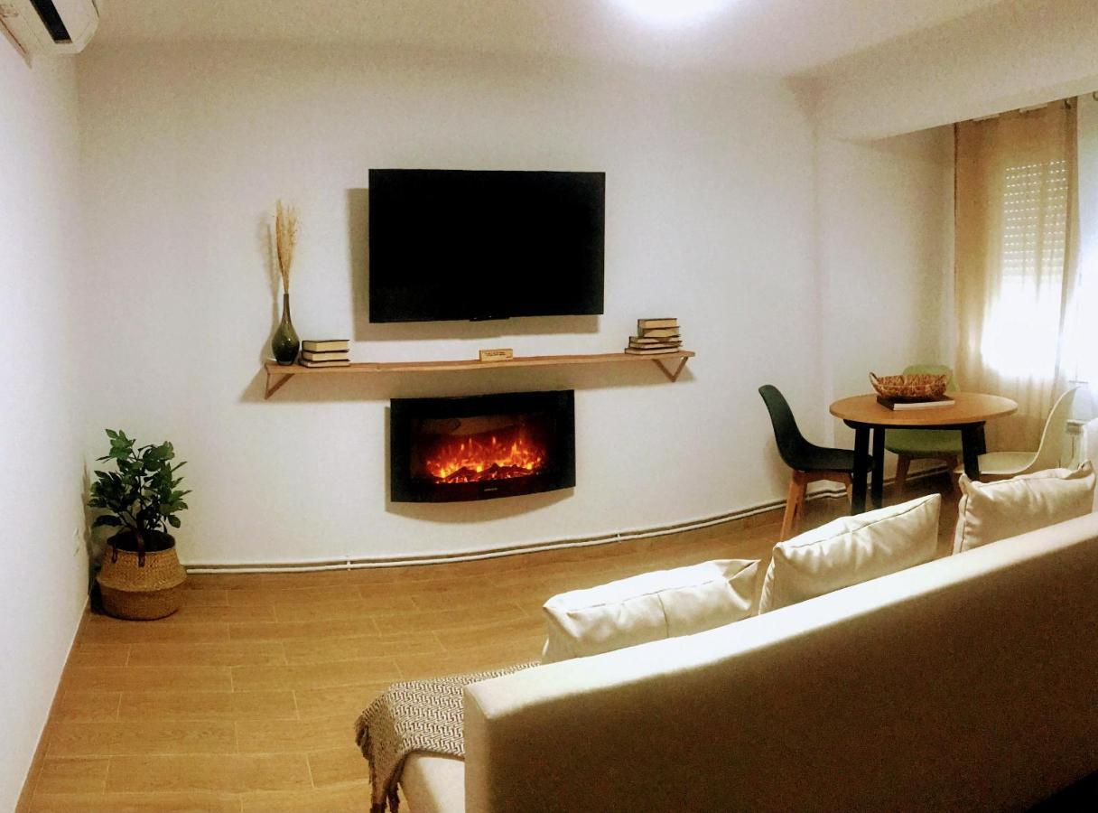 Apartamentos La Casa Del Maestro Алама-де-Арагон Екстер'єр фото